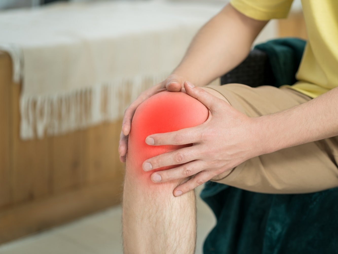 person with leg pain