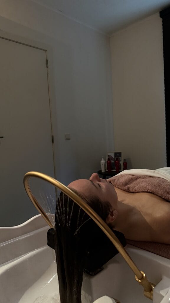 Head Spa behandeling in de salon